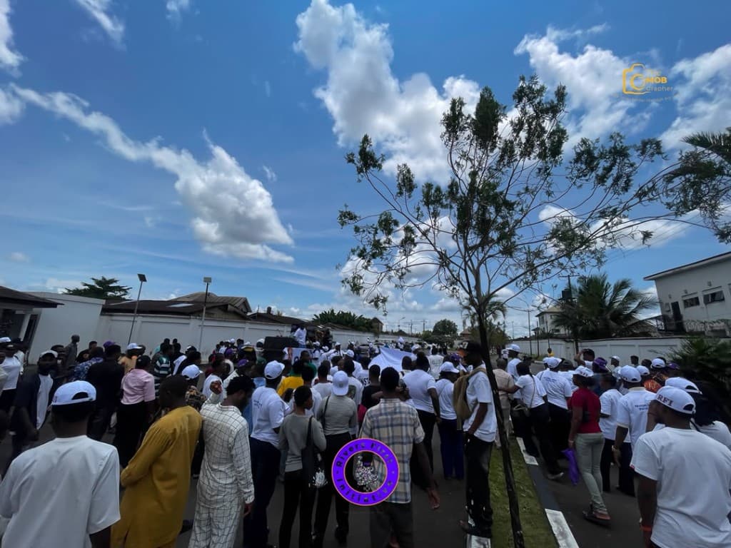 200,000 Rivers People Solidarity Walk by Rivers First Initiative.